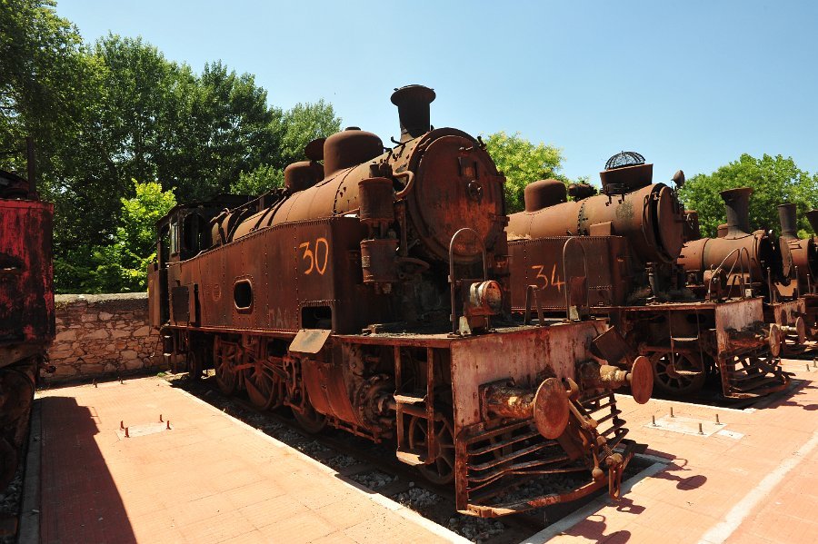 Dampflokomotiven und andere Hauptbahnhof Volos (2)